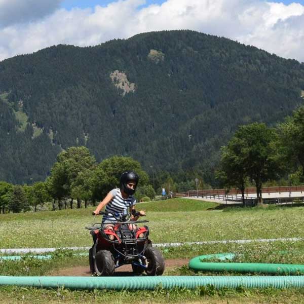 Eco Quad elettrici per bambini by Avisio Rafting Val di Fiemme Trentino - www.avisiorafting.it - Ziano di Fiemme - quad a pedali