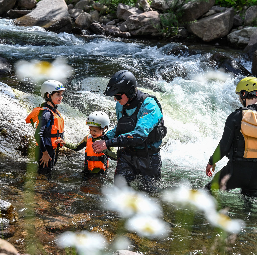 Avisio Rafting Lago di Tesero Cavalese Trentino Dolomiti